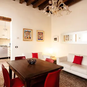 https://ca-venier.hotelslidodijesolo.com